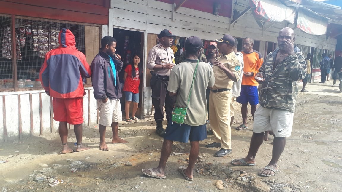 Pdt. Menase Wanimbo : Di Kabupaten Tolikara tidak boleh ada Demo..!!