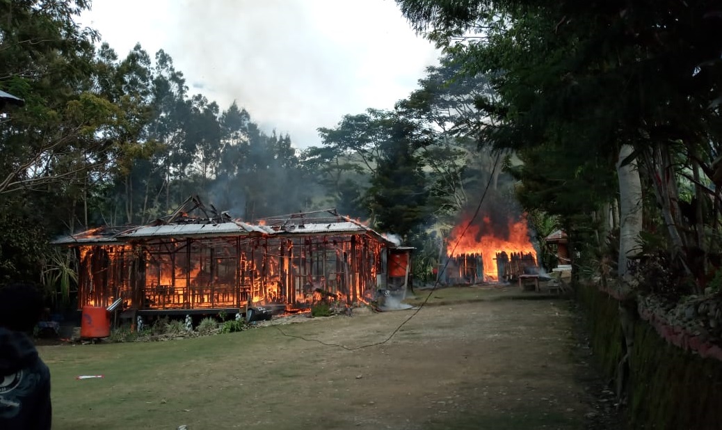 Tolikara Memanas, Seorang Warga Tewas Tertembak, Anggota TNI Terluka dan Pabrik Milo Dibakar