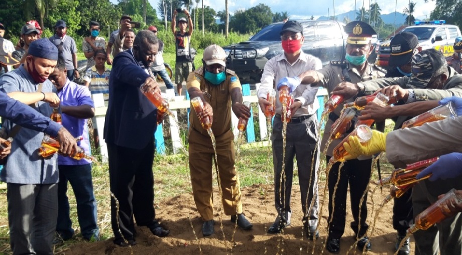 Miras Illegal Seharga Setengah Miliar di Musnakan Polres Membramo Raya