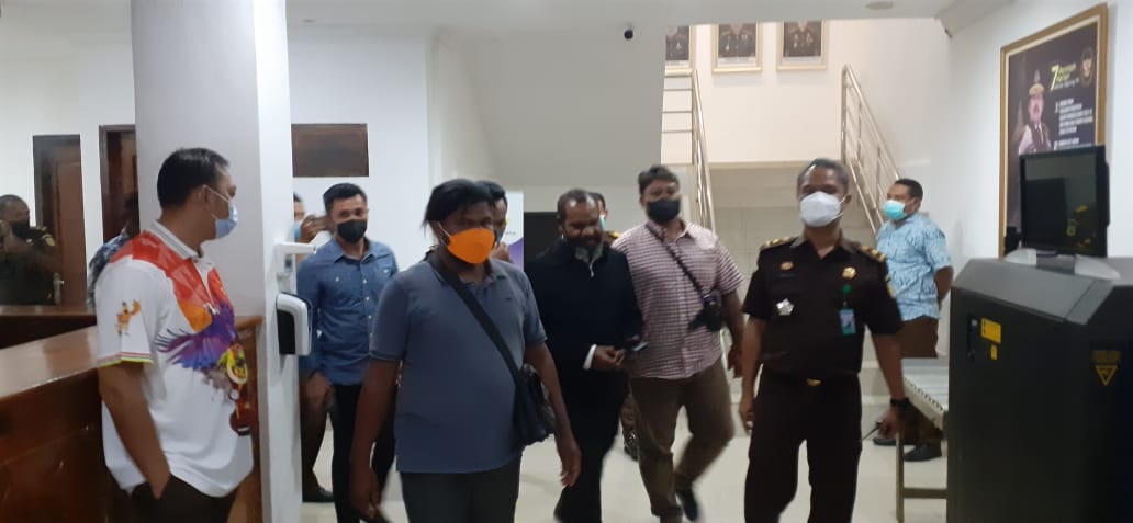 Ketua KPA Papua Ditetapkan Sebagai Tersangka Dugaan Korupsi Pembelian Obat HIV