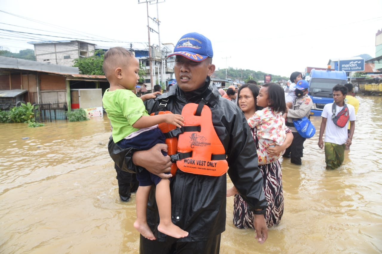 80 Anak dan 8 Balita Terdampak Banjir di Gurabesi