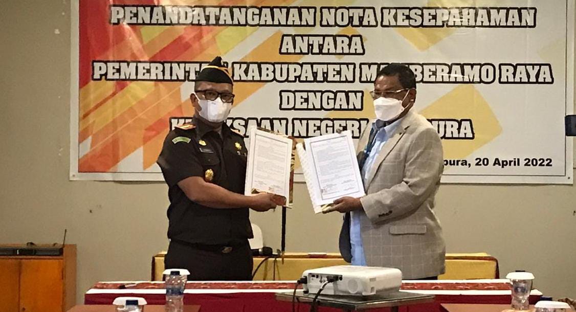 Kejari Jayapura Jalin Kerjasama dengan Pemda Mambra   