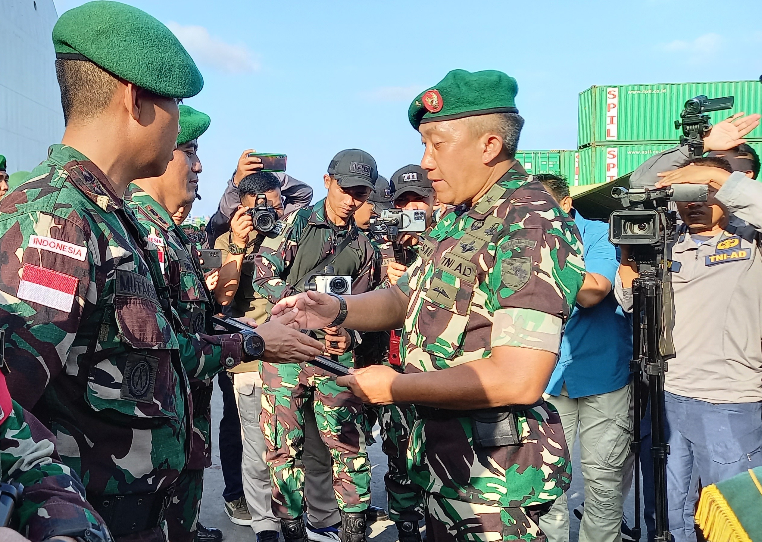 Pulang ke Satuan Organik, Ini Wejangan Kasdam kepada Prajurit Yonif 126/KC dan Yonif 711/RKS