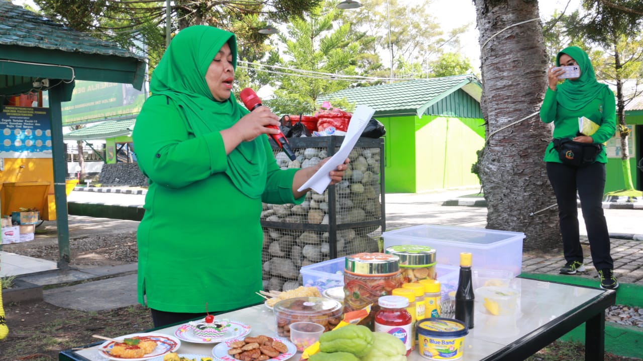 Persit Kodim Jayawijaya Sulap Labu Siam jadi Sejumlah Olahan Lezat 