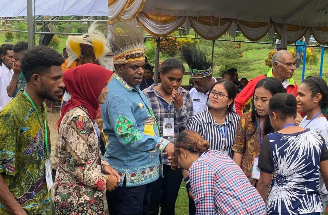 Bupati Gusbager Hadiri Ibadah Syukur Calon ASN Asal Mannem