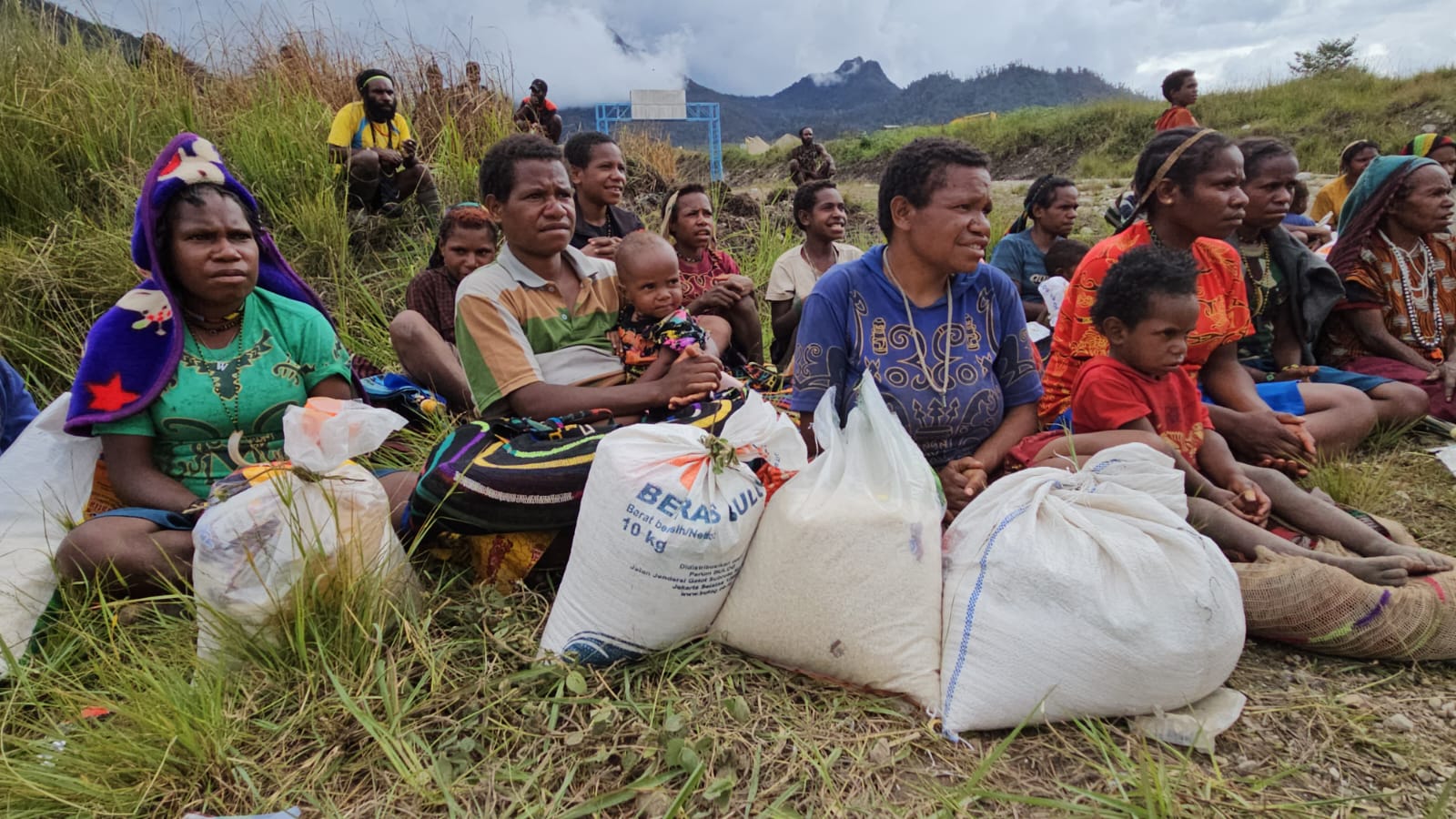 Bama Bantuan Bencana Akhirnya Tiba di Distrik Agandugume dan Lambewi