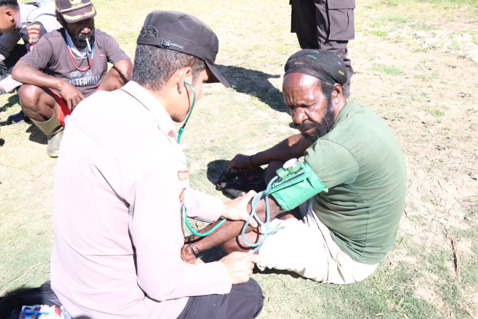 Penderita ISPA di Pelosok Papua Tengah Dapat Pengobatan Tim Keladi Sagu