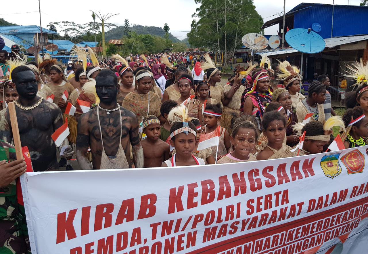 Ribuan Peserta Ramaikan Kirab Kebangsaan Jelang HUT Kemerdekaan RI ke-78 di Pegubin