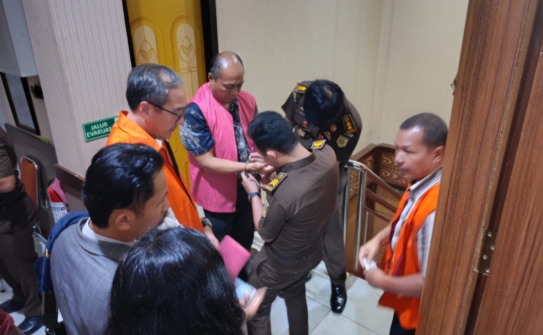 Kejati Papua Tahan 4 Orang Terduga Korupsi Proyek Pembangunan Aerosport Mimika, kerugian Negara Rp31,3 Milyar