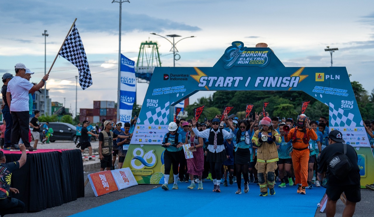 Antusiasme Tinggi, 1.000 Pelari Meriahkan Sorong Electric Run 2025