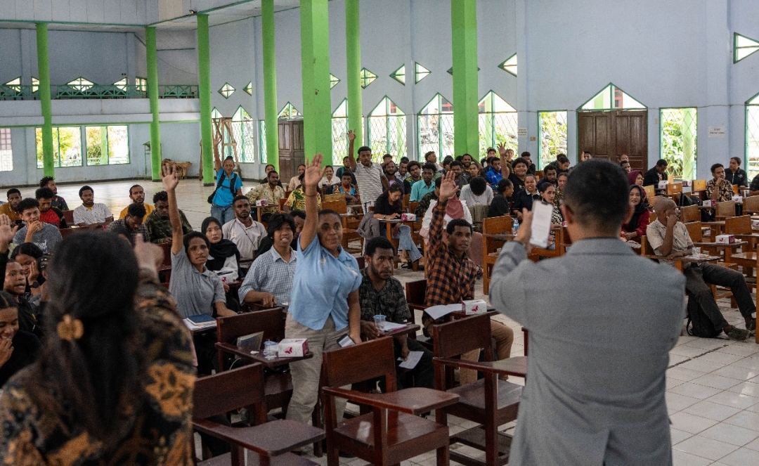 PLN Goes to Campus, Mahasiswa USTJ di Jayapura Antusias Ikuti Sosialisasi Aplikasi New PLN Mobile