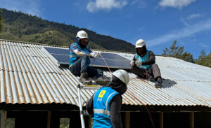 PLN Hadir Perkuat Fondasi Pembelajaran Digitalisasi Ratusan Sekolah di Tanah Papua
