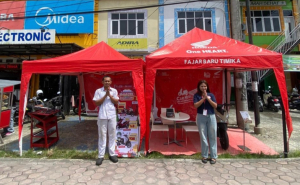FTB Timika Hadir di Adira Finance, Ajak Konsumen Nikmati Promo Parsel Desember