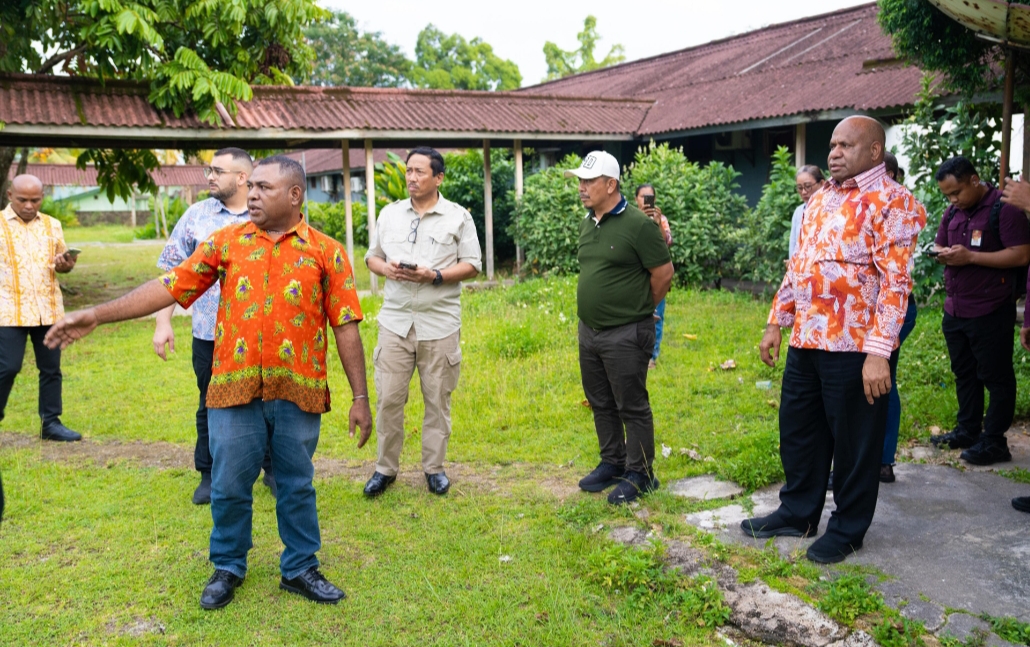 Tinjau Hotel Mapia di Biak, Gubernur Fakhiri: Kita Tutup Sementara untuk Revitalisasi