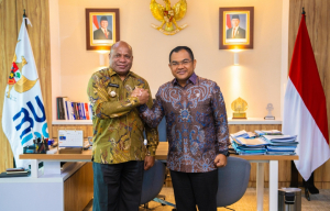 Bahas Listrik hingga Mudik Gratis di Papua, Gubernur Fakhiri Sambangi BP BUMN