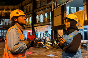 Pengabdian Srikandi PLN: Zahro Ardhillah, Menjaga Terang di Hari Kemenangan