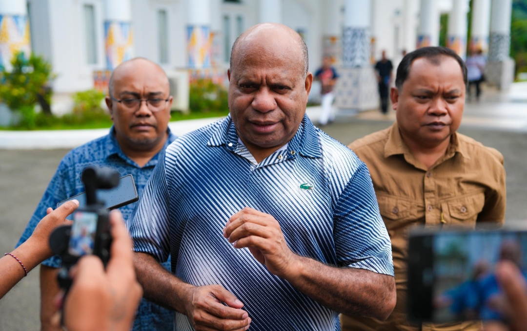 Gubernur Fakhiri Bentuk Tim Khusus, Tertibkan Aset Milik Pemprov Papua 