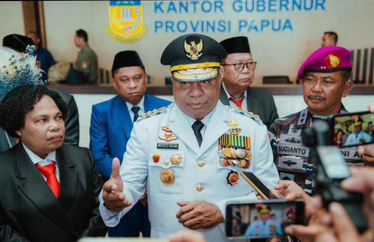 Gubernur Fakhiri: Proyek Kereta Api Bukan Untuk Kelompok Tertentu Tetapi Untuk Rakyat Papua!