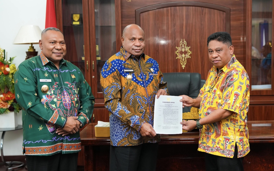Gubernur Fakhiri Kembali Percayakan Cristian Sohilait sebagai PJ Sekda Provinsi Papua