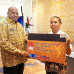 Penuhi Janji Saat Kampanye, Gubernur Fakhiri Resmi Luncurkan Kartu Pace Mace untuk Wujudkan SDM Unggul Papua