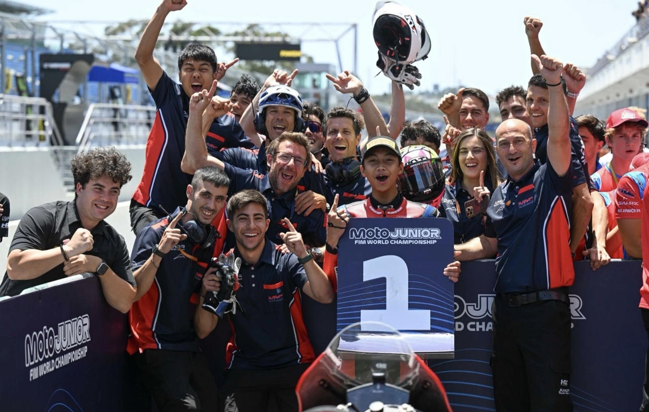 Pebalap Binaan Astra Honda Cetak Sejarah Terkencang di Estoril
