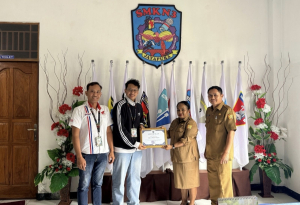 Bekali Siswa Hadapi Dunia Kerja, Astra Motor Papua Terima Apresiasi dari SMKN 3 Jayapura