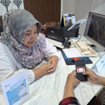 Cukup 1 Menit, PLN Ajak Masyarakat Papua Nilai Layanan Kelistrikan di Polling Danantara CX100