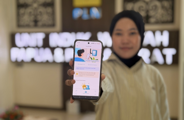 PLN Ajak Pelanggan di Papua Manfaatkan Fitur SwaCAM, Catat Meter Lebih Praktis dan Transparan