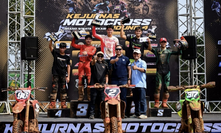 Raih Podium Perdana, Valrossi dan CRF250R Melesat di Kejurnas Motocross Bekasi