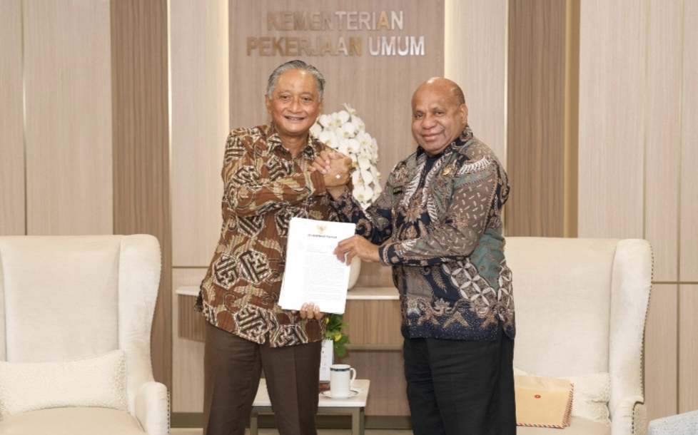 Dorong Konektivitas Wilayah di Papua, Gubernur MDF Usulkan 9 Ruas Jalan Strategis ke Kementrian PU