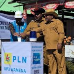 Wujudkan Keadilan Energi, PLN Hadirkan Listrik di Distrik Taelarek Jayawijaya
