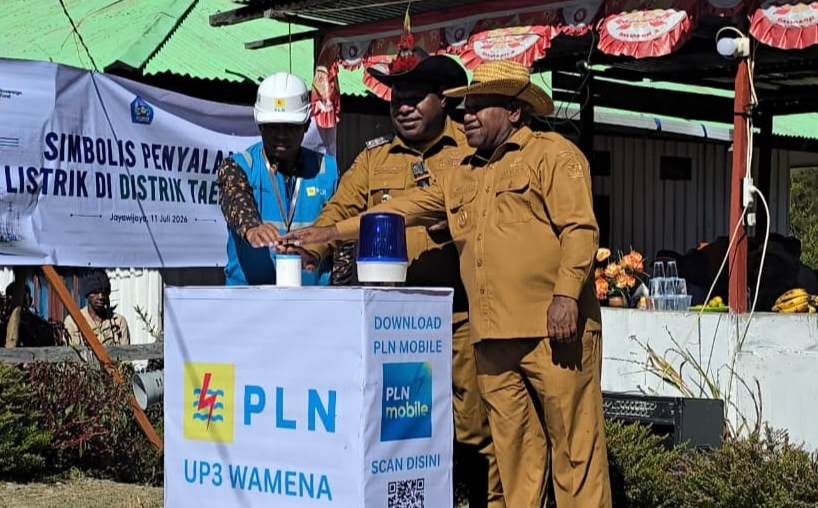 Wujudkan Keadilan Energi, PLN Hadirkan Listrik di Distrik Taelarek Jayawijaya