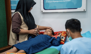 Tebar Keberkahan Muharram 1448 H, YBM PLN Papua Gelar Khitan Massal bagi Anak Kurang Mampu