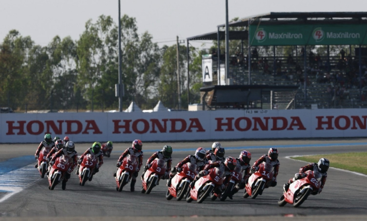 Bidik Podium, Pebalap Muda Astra Honda Siap Tampil Kencang di Sepang