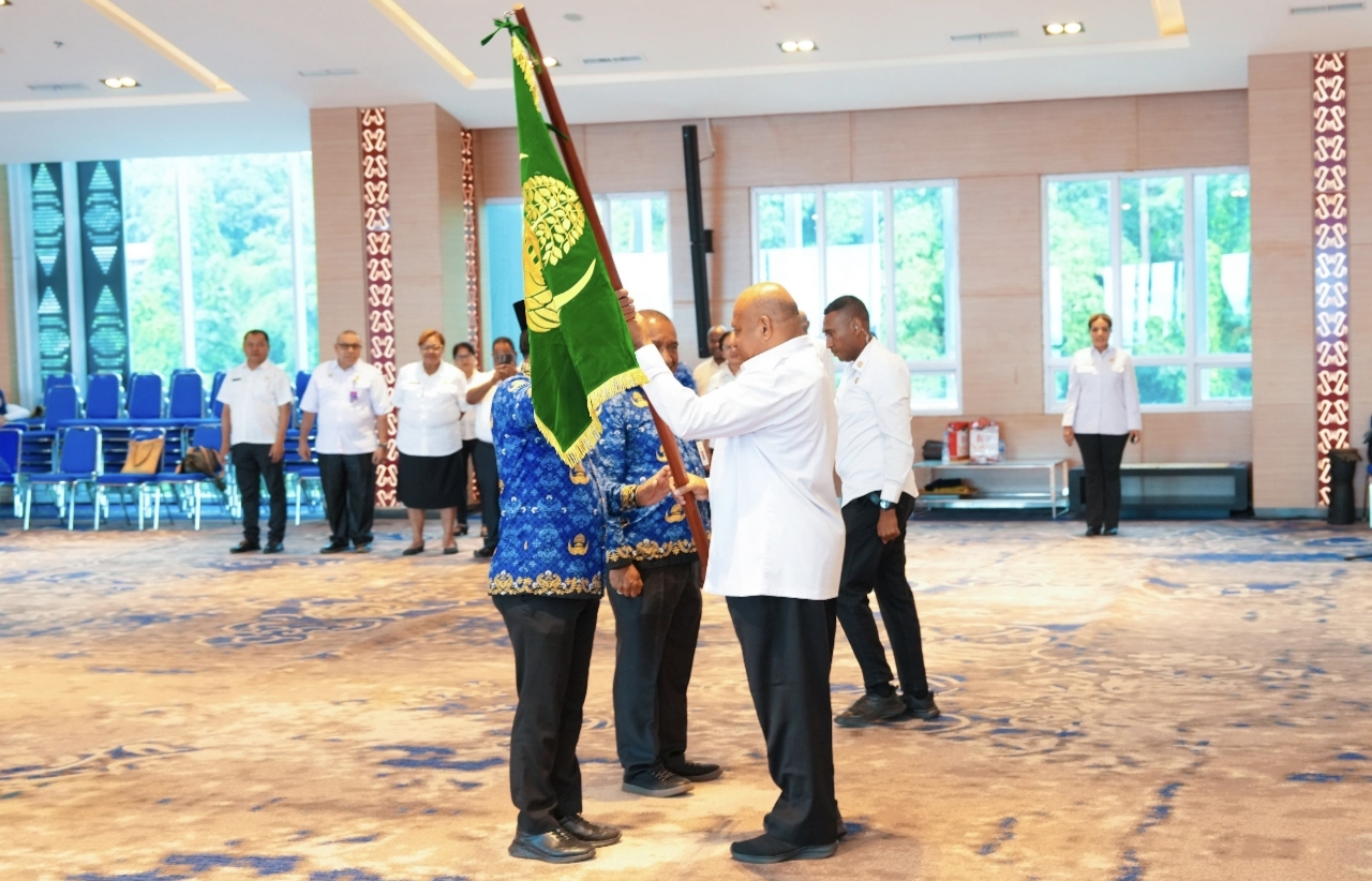Lepas Peserta Kafilah MTQ Korpri Tingkat Nasional, Gubernur MDF: Pergi untuk Menang Secara Iman!
