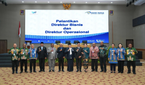 Lantik Dua Direktur Bank Papua, Gubernur MDF: Perkuat Layanan Digitalisasi dari Pesisir Hingga Pegunungan