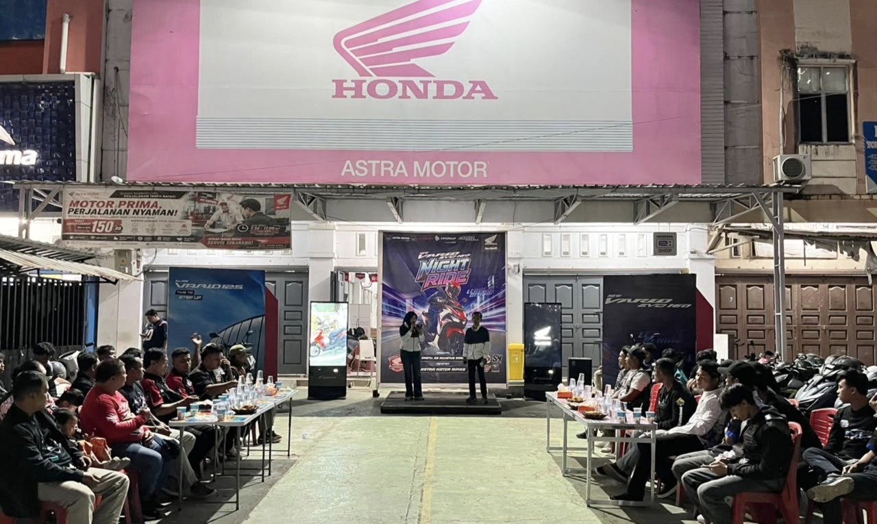 Astra Motor Papua Hadirkan New Vario Evo 160 Kepada Komunitas Motor di kota Sorong