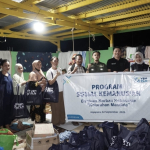 YBM PLN Salurkan Bantuan Logistik dan Penerangan bagi Korban Kebakaran Dok V Bawah