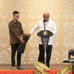Gubernur MDF: Penyusunan Regulasi Pengadaan Barang dan Jasa di Kampung Harus Sesuai Aturan