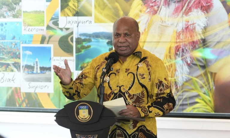 Rakor Infrastruktur Bersama Menko AHY, Gubernur MDF Paparkan 7 Masalah Papua Paska DOB