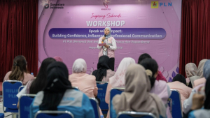 Usung Tema “Speak with Impact”, Srikandi PLN UIW Papua dan Papua Barat Asah Keterampilan Komunikasi Profesional